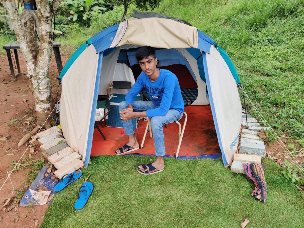 Munnar Tent Hills Resort Devikolam Exterior photo